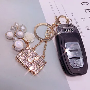 Creative Diamant Cu Margele De Sticla De Parfum Breloc De Sex Feminin Coreeană Accesorii Auto Accesorii Geanta Cadou Pandantiv