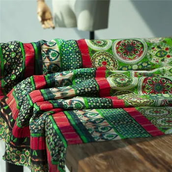 Stilul boem tipărite roșu și verde florale pură mătase crep de chine tesatura de cusut pentru fusta,rochie,tricou,bluza,ambarcațiunile de curte