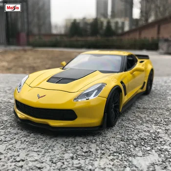 Maisto 1:24 2017 Corvette Muscle Car Roadster simulare aliaj model de masina de simulare decor masina colecție cadou jucărie