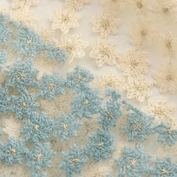 130cm 0,5 m/multe Flori Mici Brodate Ochiurilor de Tesatura 3D Sentiment Broderie Rochie Material Textil Bej/albastru X945