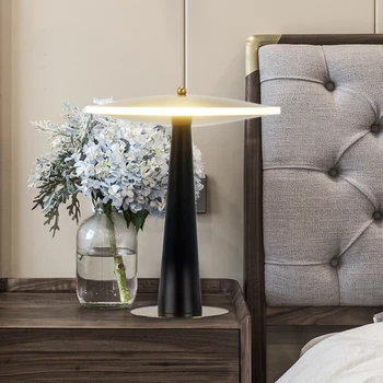 LED Lampa de Birou moderna aur Masă Lampă de masă LED Lumina calda culoare lumină de noapte lampă de decorare apartament cu lampa