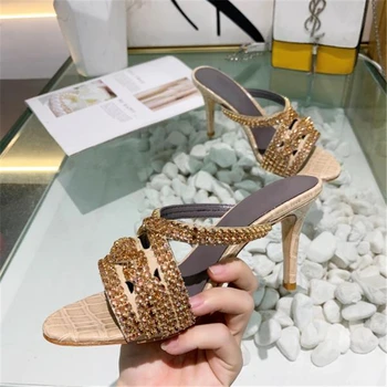 Sexy Vara În 2020 Stras Papuci Femei Cu Toc Subtire Degetele De La Picioare Deschise Din Piele Bijuterii Bandă Îngustă De Piatră Cereale Pantofi De Femeie