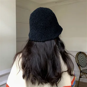 Găleată Pălării Pentru Femei De Iarnă Artificiale Cald Estetice Capac Solid Design Mai Nou Ins Feminino În Aer Liber Chapeau Invierno Dom Adolescenti