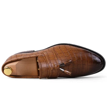 Bărbați Maro Pantofi De Moda Italia Stil De Design Rochie De Pantofi De Calitate Superioară Din Piele Mens Pantofi De Partid 2019 New Sosire Pantofi De Afaceri