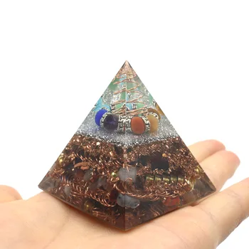 Piramida Joasa 7 Chakra Muladhara Cristal Natural Respinge Spiritele Rele Piramida Decor Procesul De Rășină De Cadou