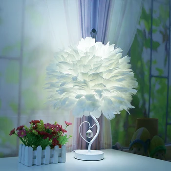 Feimefeiyou mai Nou Stil cel Mai bun Cadou de Ziua Îndrăgostiților Pentru Iubitul Forma de Inima Pene de Cristal lampada led Masă Lampă 3 stiluri comutator