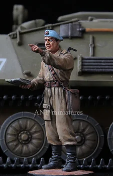 1/35 Sovietice Aer Ofițer în Praga, Rasina Model Soldat figura GK, temă Militară, Neasamblate și nevopsite kit