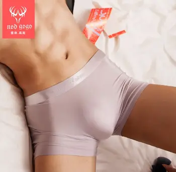 Noi si Acum la Vânzare Qulality Bărbați Lenjerie de corp de sex Masculin Sexy moda 3D U convex Boxeri pantaloni scurti Barbati matasoasa Respirație subțire Chiloți