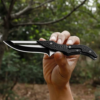 Magician negru Nou-veniți Cuțite Mini Folding Blade CS Go Cuțit de Repede Deschide Arme de Vânătoare Instrument de Supraviețuire EDC Pentru Om Femeile