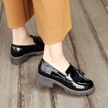 Moda Femei Pantofi Oxfords Stil Britanic Rotund Toe din Piele de Brevet Apartamente Ciucure din Piele Pantofi Femei Mocasini Dimensiune: 33~~42