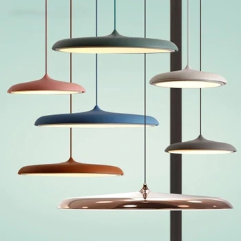 Nordic simplă lampă de pandantiv de fier vopsea creative OZN personalitate CONDUS macarons culoare singur cap noptieră cu lampă de iluminat