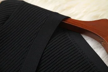 Noi 2020 toamna iarna femei topuri tricotate cardigan V-neck sexy pulover scurt și negru creion fusta costum elegant set de două piese