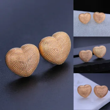Newranos Femei Cercei Inima Iubitoare Formă de Cercei Stud de Aur/Negru/Alb Placat cu Brincos pentru Femei Bijuterii EWX001172