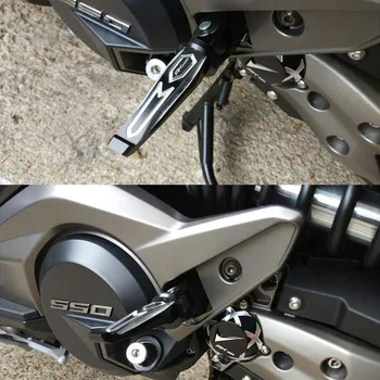 Suporturi pentru picioare Pentru KYMCO AK550 AK 550 2017-2019 Motociclete Accesorii CNC Aluminiu Pasageri din Spate, Piciorul se Sprijină Cuie Spate Pedale Peg