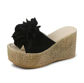 Fierbinte de Vară Pene Platforma Flip Flops pentru Femei Flori Sandale de Plaja de Moda Casual Mijlocul Tocuri Pantofi Boem Papuci Negru