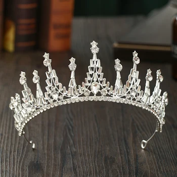 Cristal Diademe Tiare Fahion Culoare Argintie Mireasa Coroane De Păr De Nunta Bijuterii Femei Princess Party Ornamente De Păr Caciulita Fierbinte